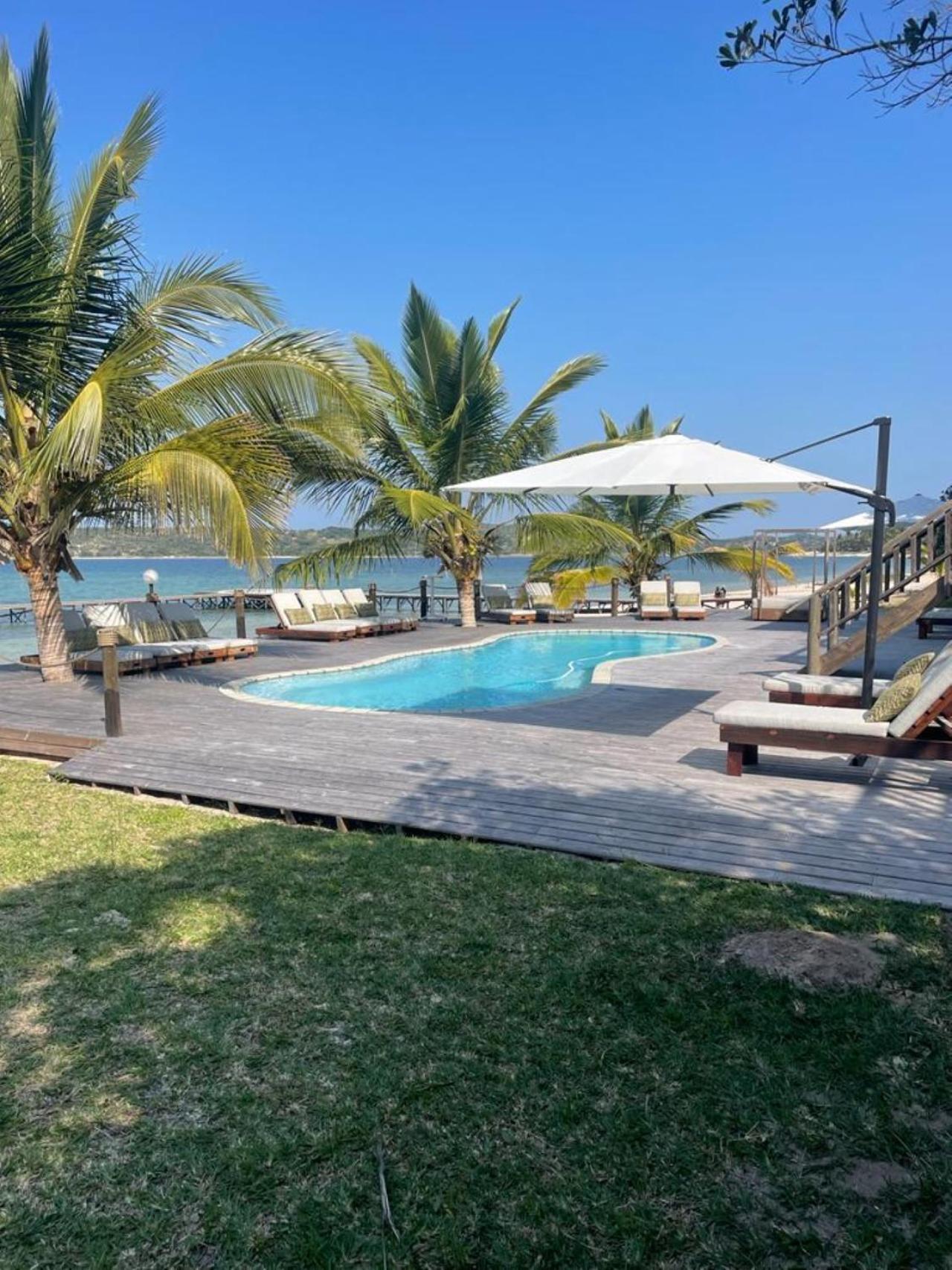 Mukumbura Lodge Bilene Vila Praia Do Bilene 外观 照片
